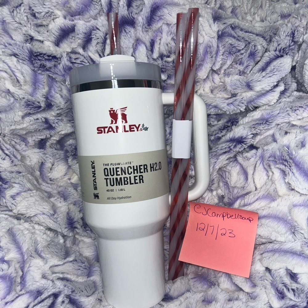 Stanley Mistletoe Twist